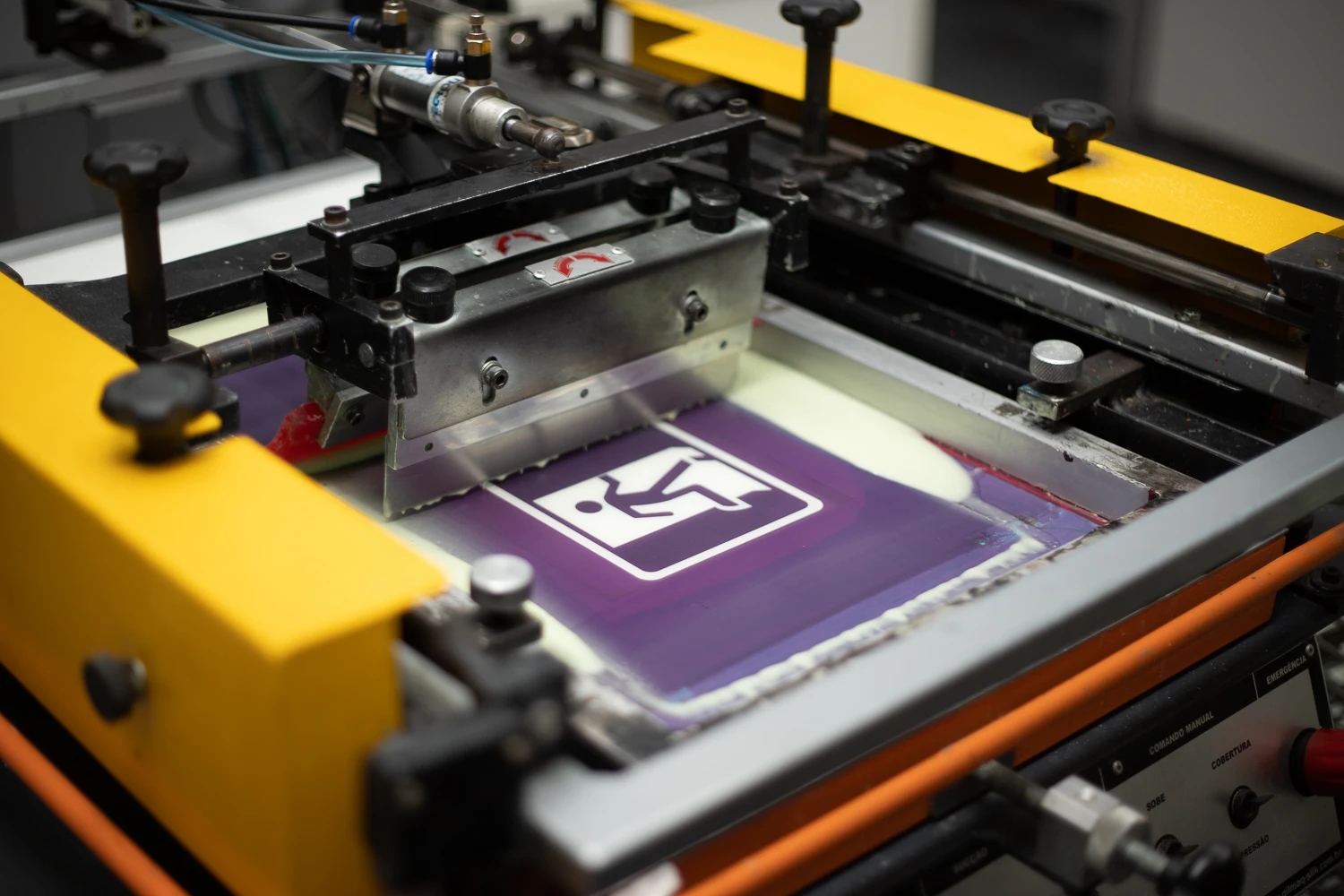 Processo de fabricação de placas